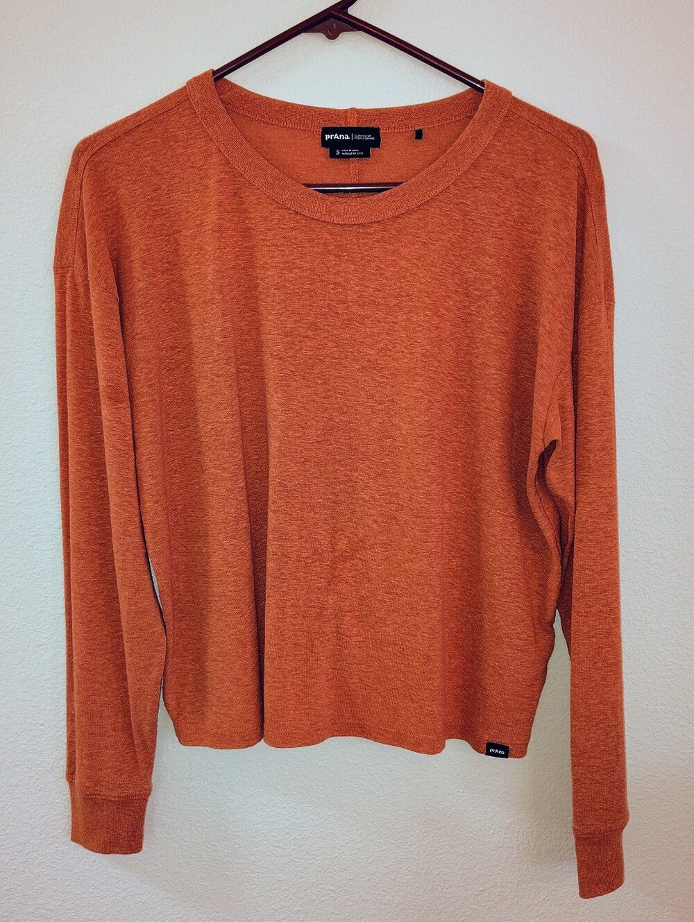 Prana Orange Knit Crew Neck Long Sleeve Lightweight Sweater ~ Size Small ~ ECU